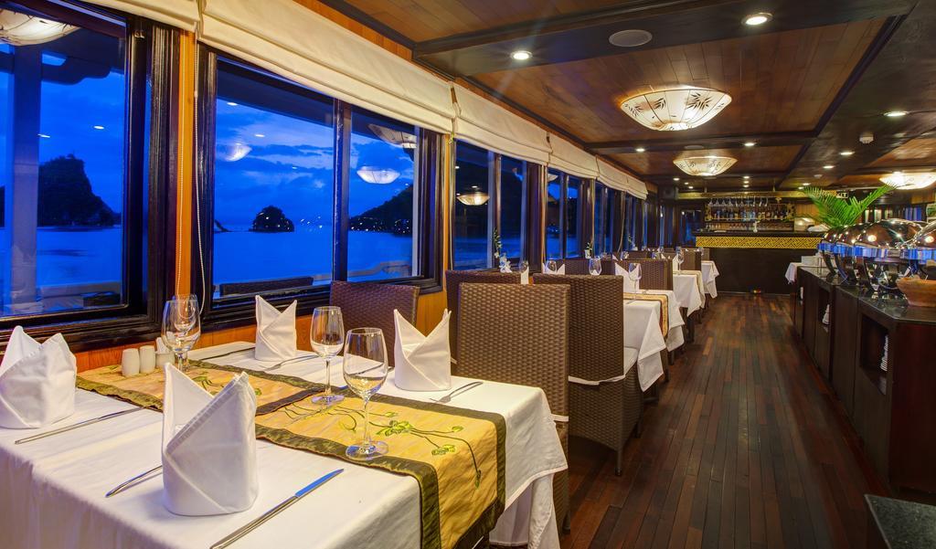 Syrena Cruises Hotel Ха Лонг Екстериор снимка