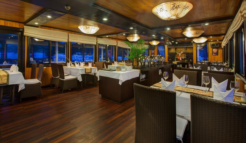 Syrena Cruises Hotel Ха Лонг Екстериор снимка