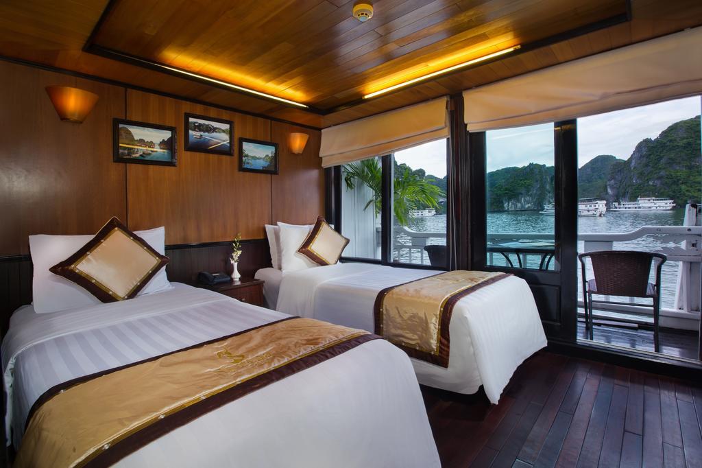 Syrena Cruises Hotel Ха Лонг Екстериор снимка