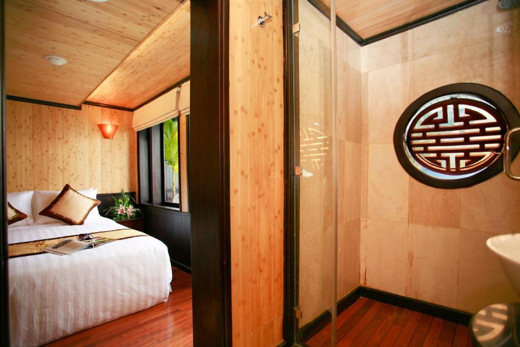 Syrena Cruises Hotel Ха Лонг Стая снимка